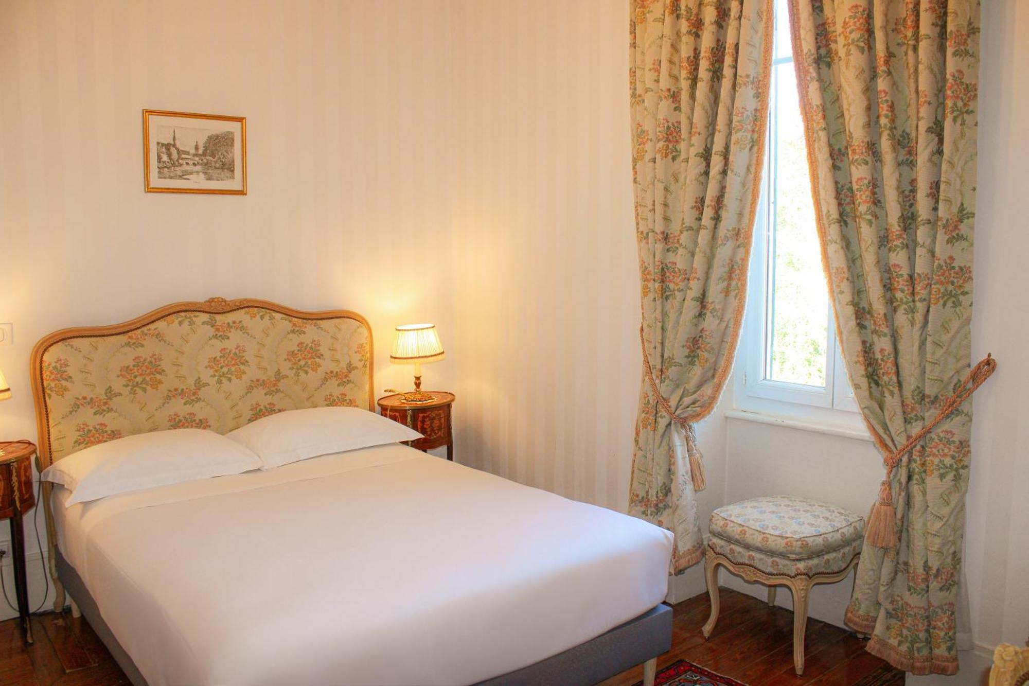 Hotel La Villa Fleurie Beaune  Kültér fotó